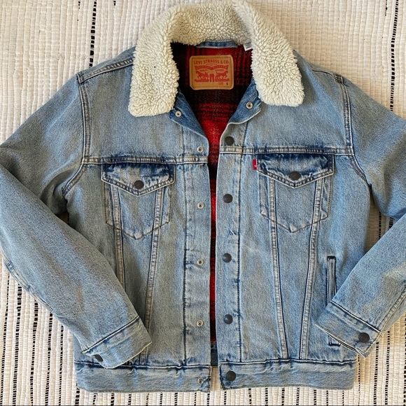 Levi’s Sherpa trucker jacket
